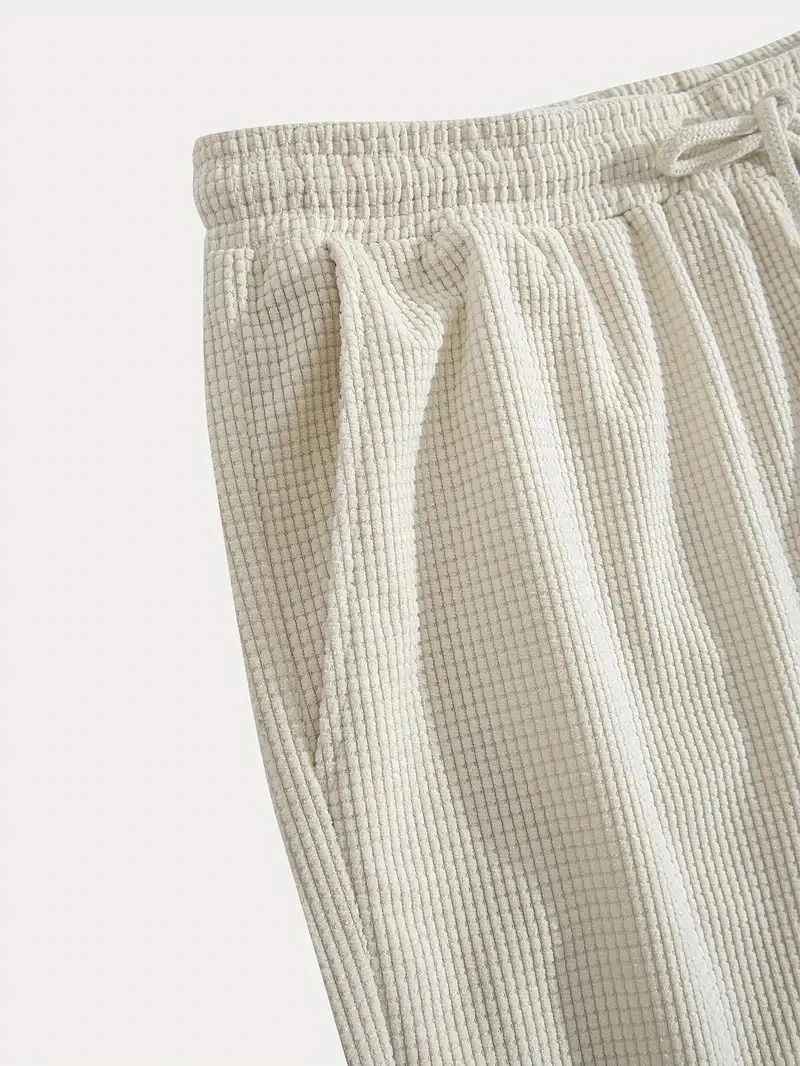 FABRIPPLE Men’s White Knitted Shorts for Summer - Image 4